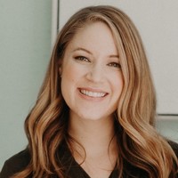 Anna Davis