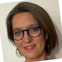 Edith Obozian
