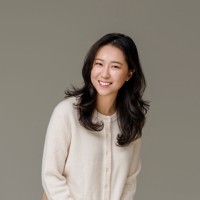 Soo Jin Lee