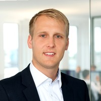 Tom Pansegrau, Cfa