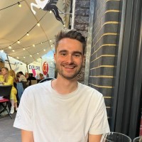 Tom Howells