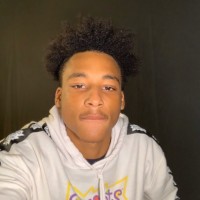 Kierre Holt