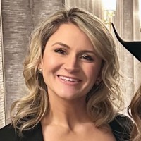 Kristen Woodfin, Mba
