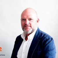 Neil Thomson