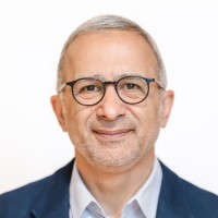 Robert (Ramin) Roshan