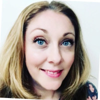 Lesley Gee