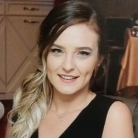 Özge Makinacı