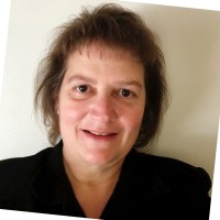 Lynne Robson