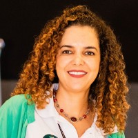 Débora Cerqueira Lopes