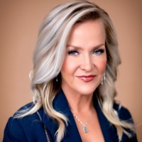 Christina Snell