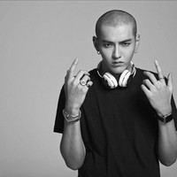 赵佳炜