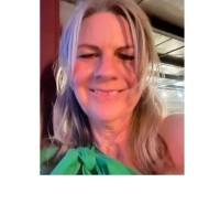 Tracey Hinton