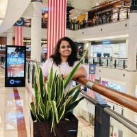 Nalini T