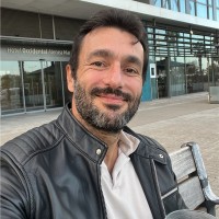 Lorenzo M.