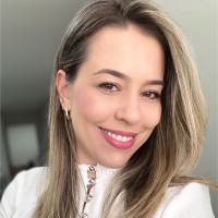 Thaiz Cristina Sconhetzki Marques Jardim