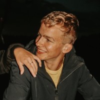 Niels Van Beek
