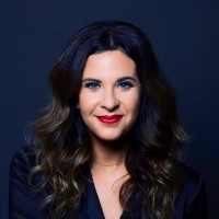 Victoria McArtor