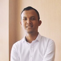 Dr. Ariya Sanjaya