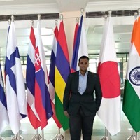 Manikandan V