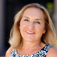 Glynis Gillott