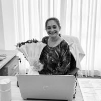 Dra Aneth Samudio