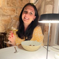 Robyn Atashzaran