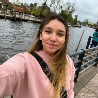Constanza Belén Tapia Martínez