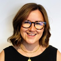 Alexandra Dobbing, Emfia