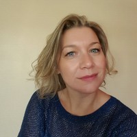 Sandra Dubost