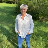 Ann Hennemuth