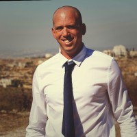 Eitan Shay