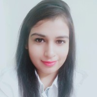CS Urvashi Wadhwani (LLB)