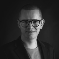 Oliver Bernard Östbäck