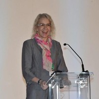 Dr. Louise Johnson