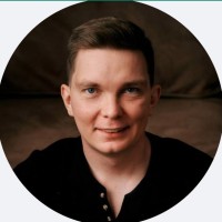 Юрий Хлапов