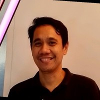 James Añora