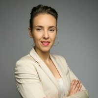Angèle Landier