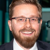 Robert van der Vossen MSc. BBA. RA