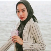 Ade Ajeng Indah Saraswati