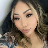 Anna Vang