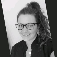 Julie Barton Ba (Hons)