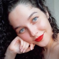 Júlia Xavier