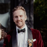 Stuart D J Smith