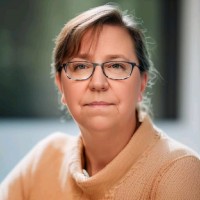 Cynthia DeDora