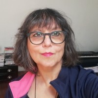 SILVIA BARRIOS