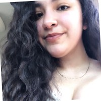Daisy Flores