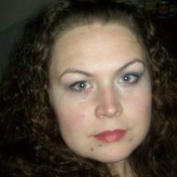 Laura Coe