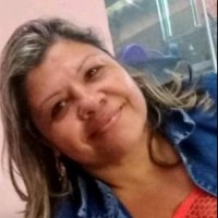 Andrea Martins Dos Santos