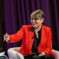 Dr. Zoe Stemm-Calderon