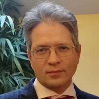 Михаил Кузьменков